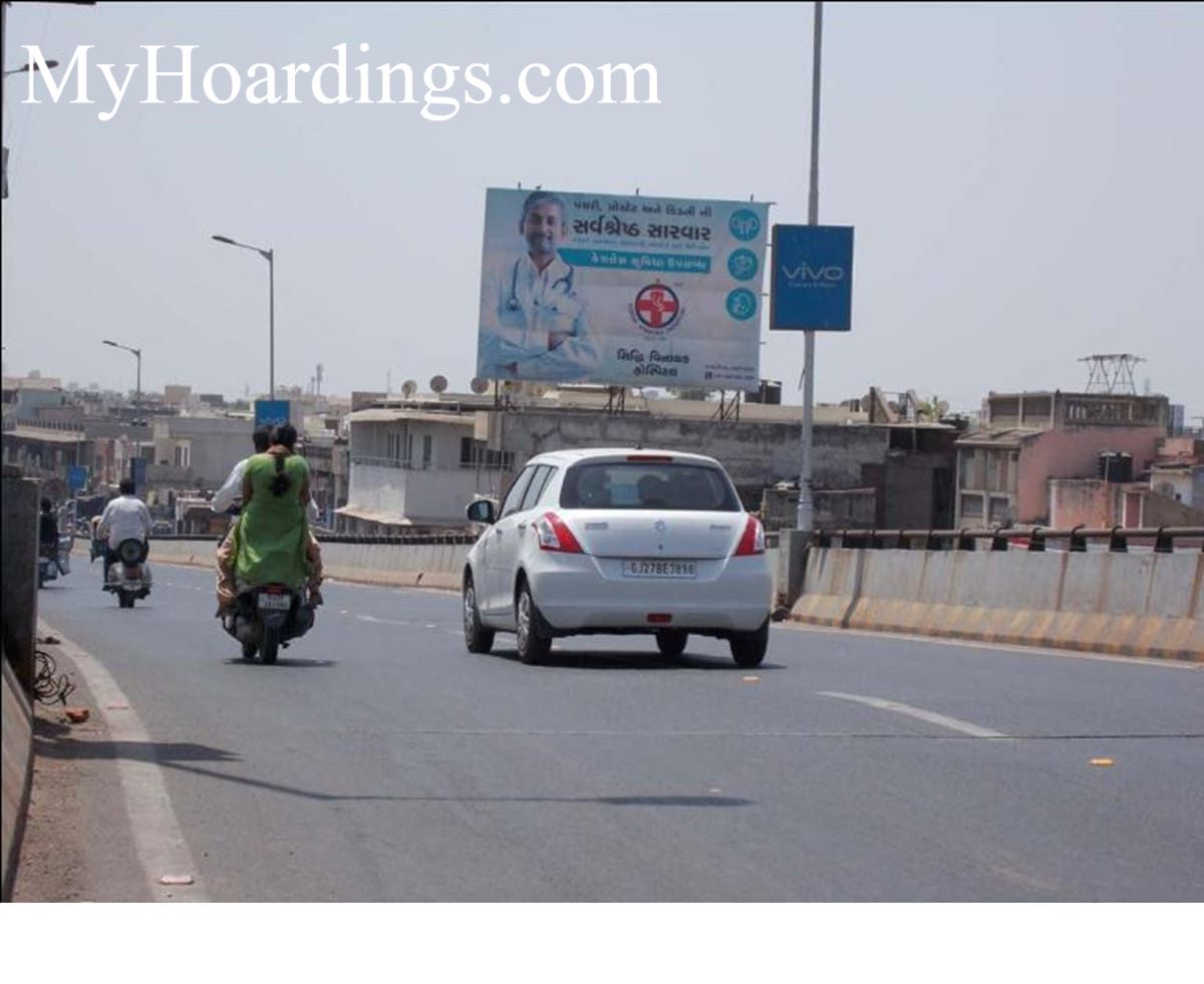 Outdoor advertising in India, Isanpur Over Bridge in Ahmedabad Billboard Advertising, Flex Banner